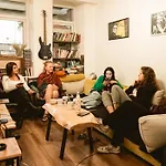 Hush Hostel Lounge